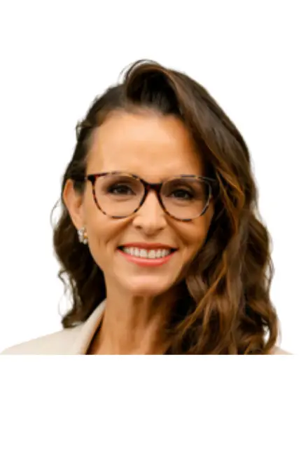 Portrait of Monica Pombo, Helpline Supervisor